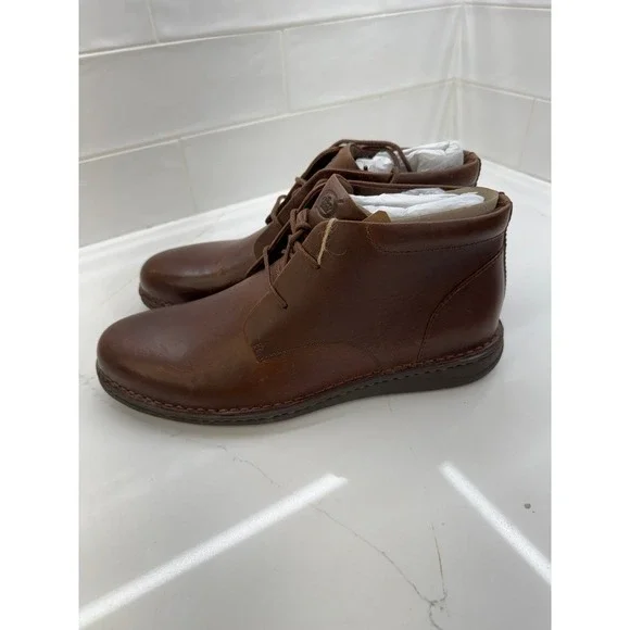 Born Theo Chukka Boot men's‎ 11